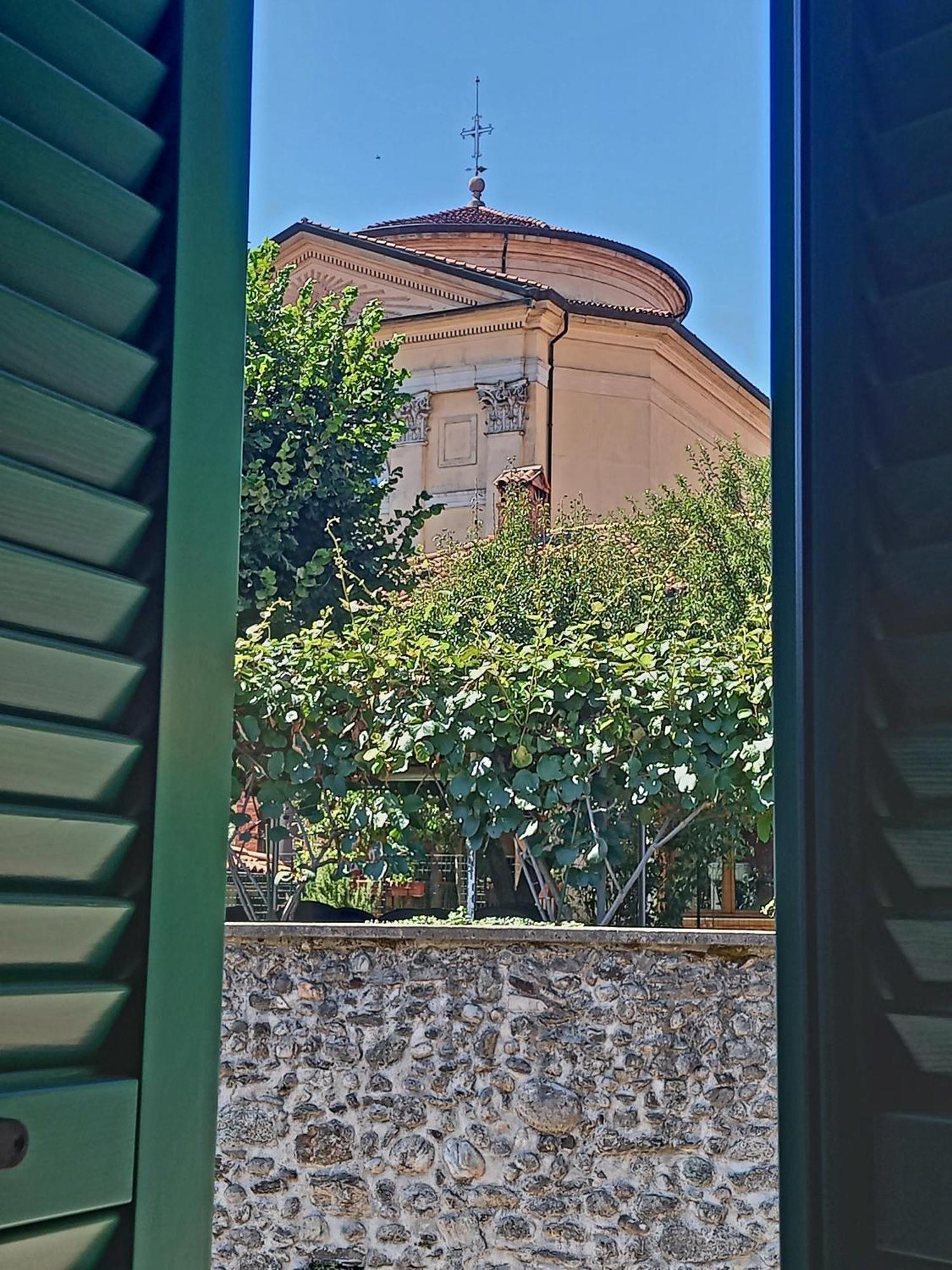 Carlito'S Trattoria Con Alloggio Vertemate Kamer foto